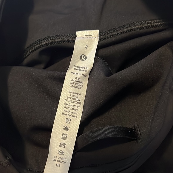 COPY - Fast and Free High-Rise Shorts 8” - Picture 5 of 8